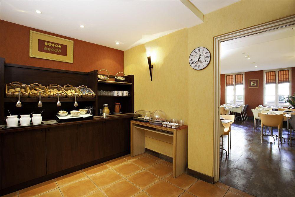Отель Ibis Styles Paris Eiffel Cambronne Ресторан фото
