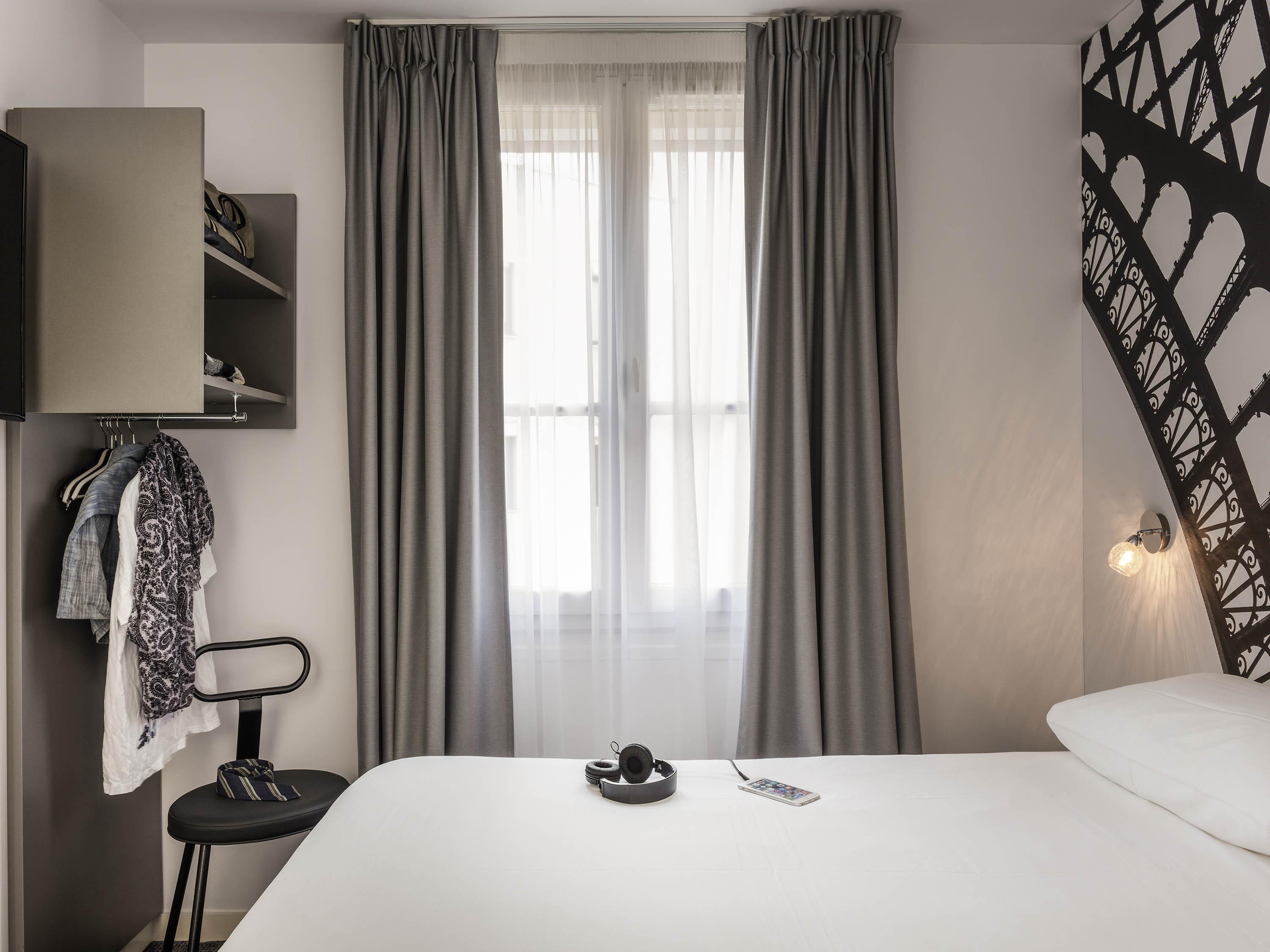 Отель Ibis Styles Paris Eiffel Cambronne Экстерьер фото