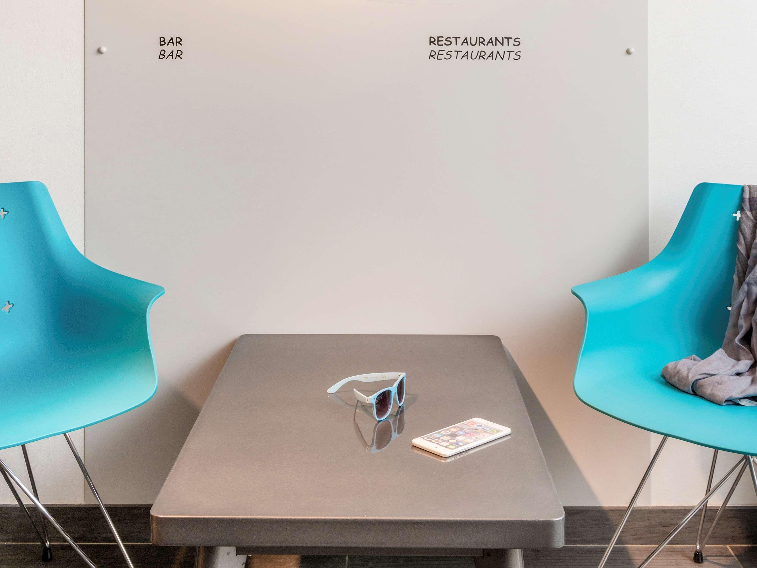 Отель Ibis Styles Paris Eiffel Cambronne Экстерьер фото